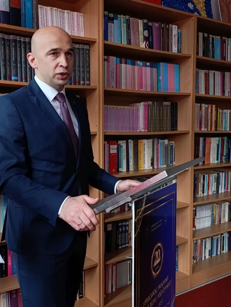 Obiljeena-20-godinjica-Odsjeka-za-turski-jezik-i-knjievnost-UNZE-6