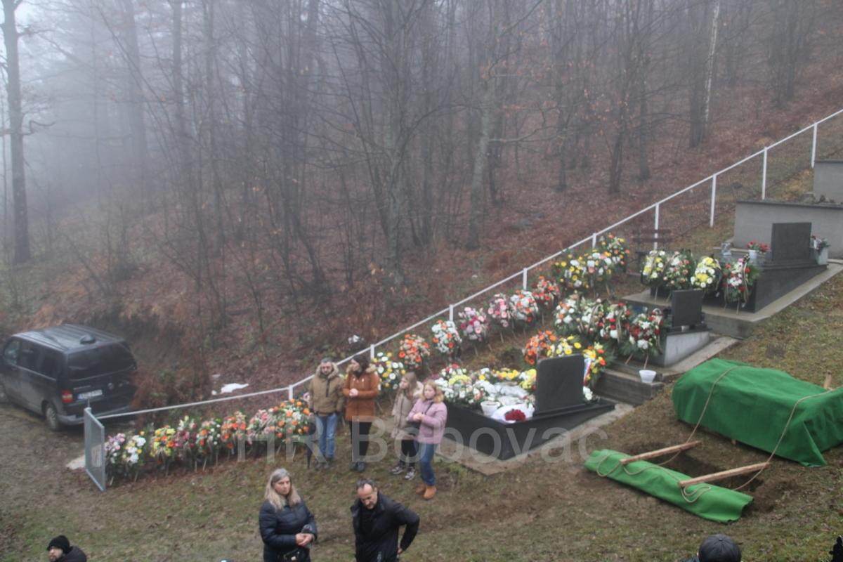 IMG9027-SahranaZdravko