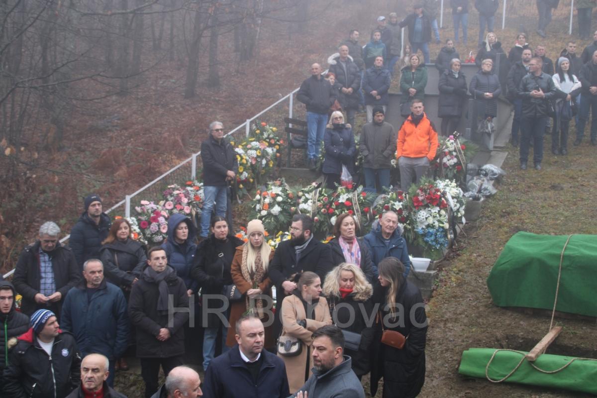 IMG9092-SahranaZdravko