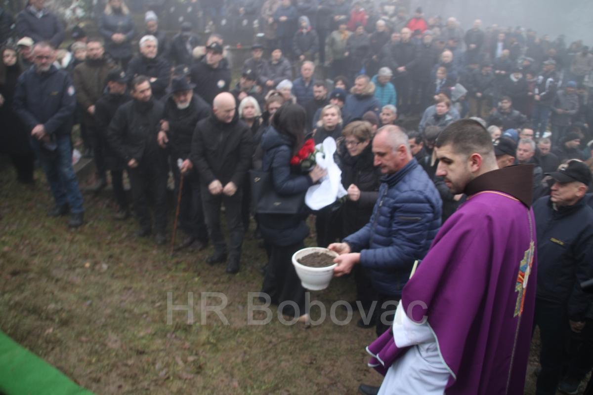 IMG9204-SahranaZdravko