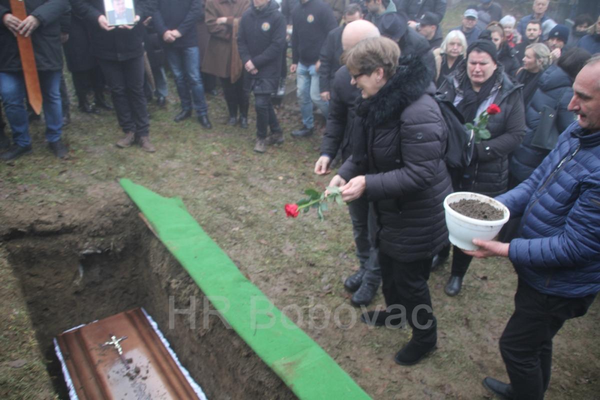 IMG9212-SahranaZdravko