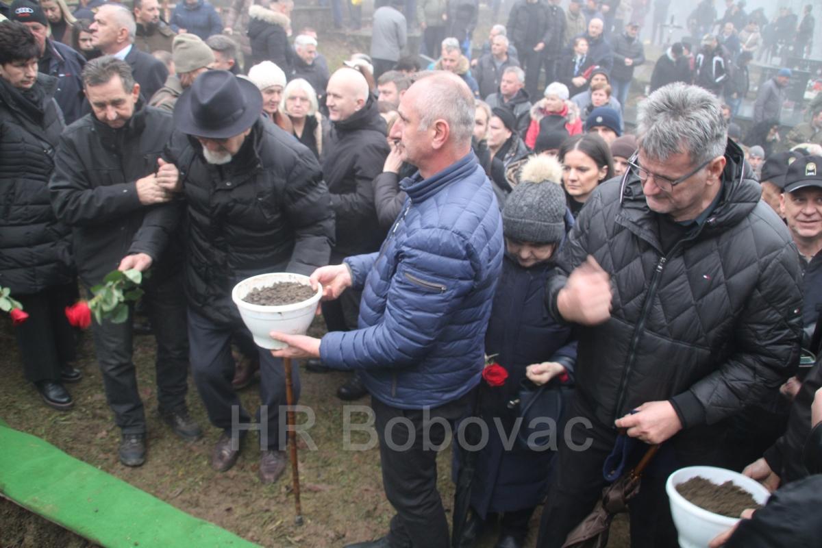 IMG9226-SahranaZdravko