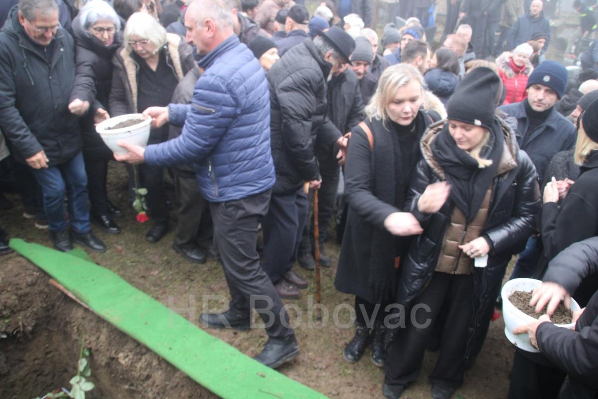 IMG9243-SahranaZdravko