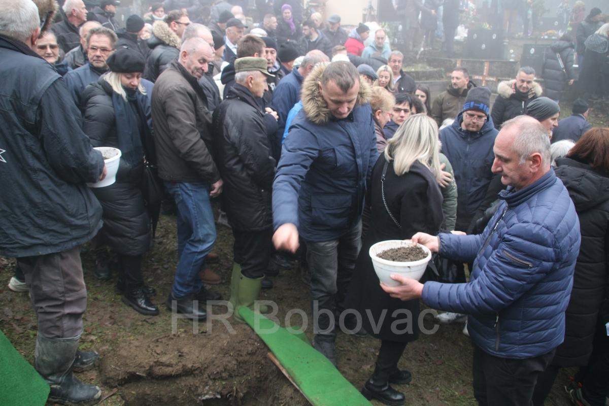 IMG9260-SahranaZdravko