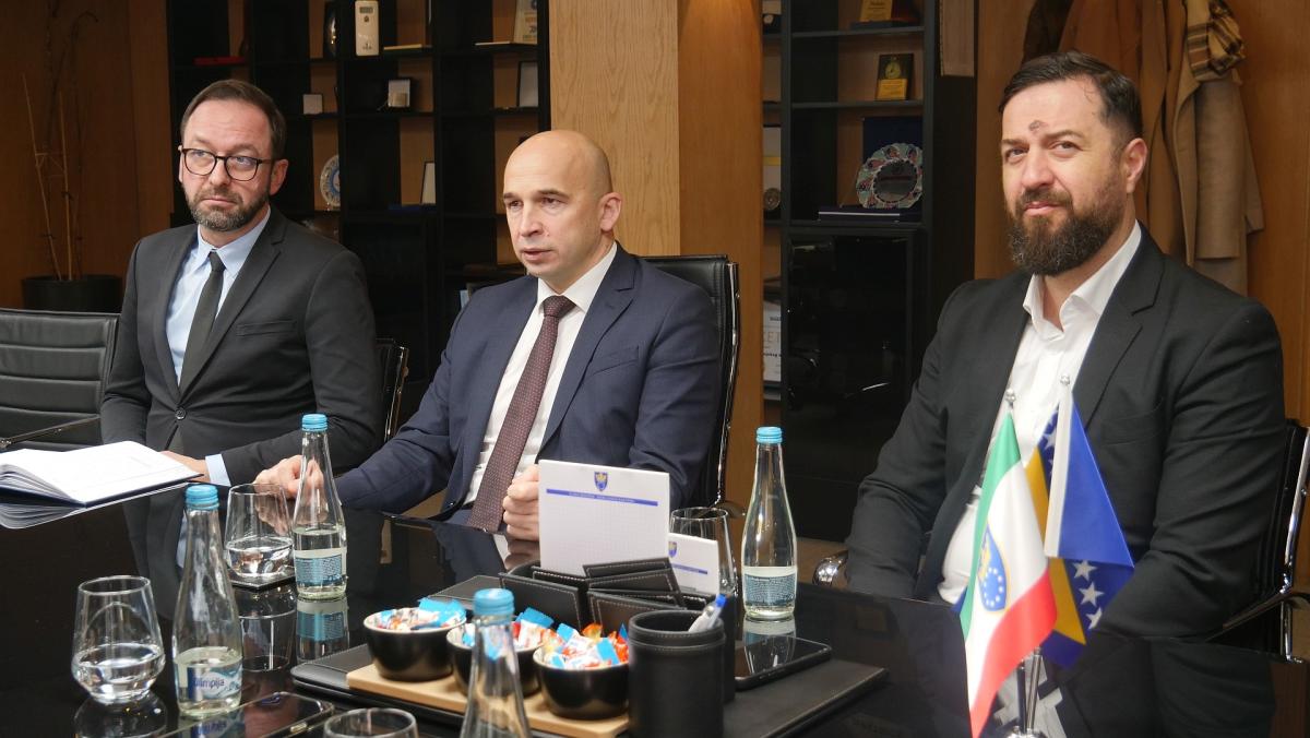 premijer-pravni-fakultet-1512-4