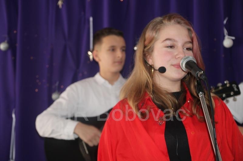 OS-Vares-Bozicna-priredba-4