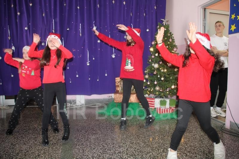 OS-Vares-Bozicna-priredba-98