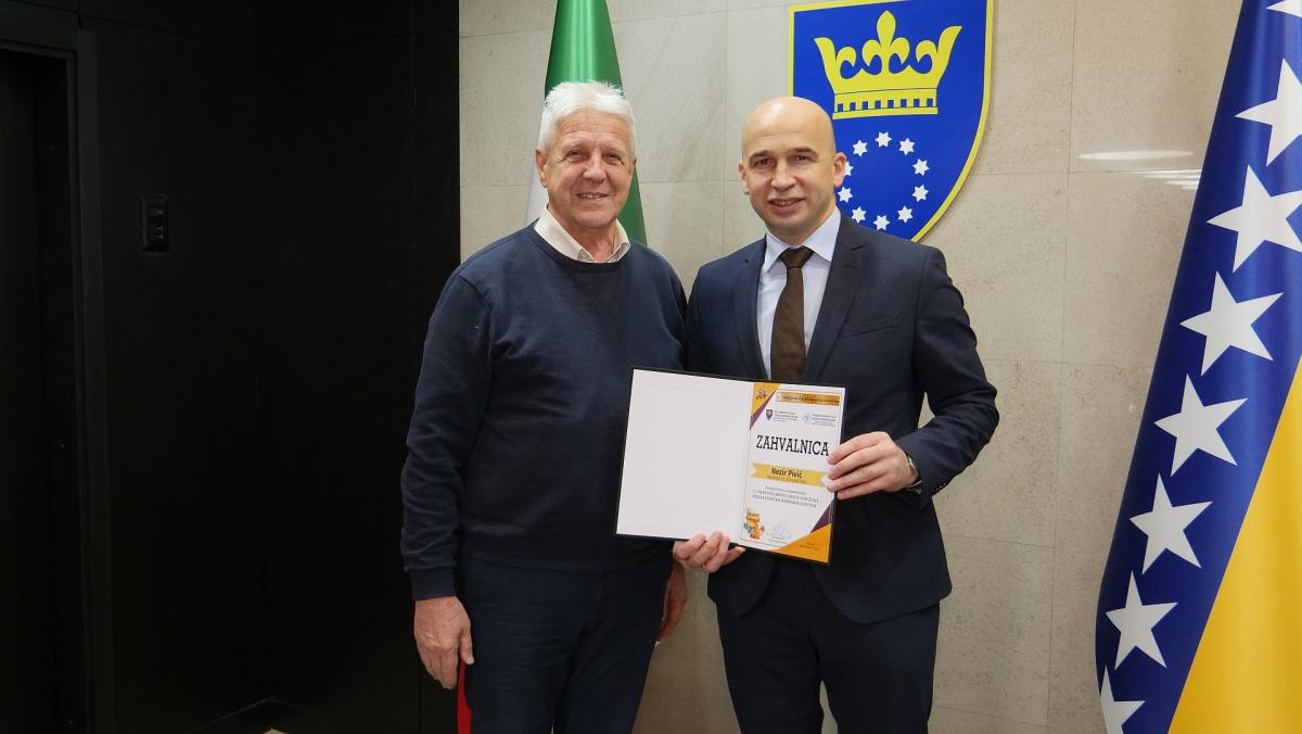 premijer-pcelari-2412-3