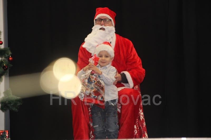 vrtic-novogodisnja-90