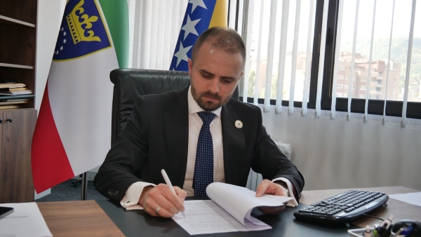 Vlada Zeničko-dobojskog kantona odobrila više od 3,6 milijuna KM podrške poljoprivrednim proizvođačima