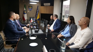 Predstavnici Udruženja &quot;Naše sunce&quot; kod premijera Pivića: Zahvalnost za podršku i jačanje institucionalne brige za djecu s posebnim potrebama