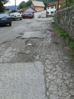 Sanacija kolnika u ulici Selište
