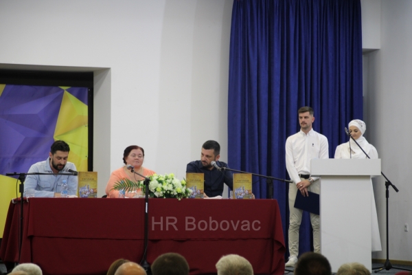 8. VAART otvoren likovnom izložbom i promocijom knjige Dženana Jusića