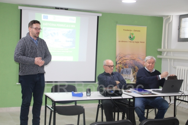Predstavnici Fondacija za razvoj i obnovu regije Vareš održali predavanje u vareškoj srednjoj školi