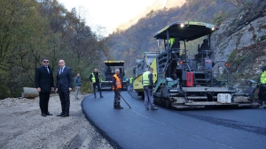 Završni radovi na dionici regionalne ceste Zenica – Babino: Vlada ZDK za rekonstrukciju puteva u Babinskom slivu ove godine izdvojila 1,5 milijuna KM