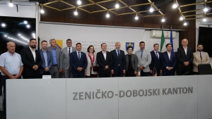 Potpisani ugovori o prijenosu 2,8 milijuna KM za projekte cestovne infrastrukture u ZDK