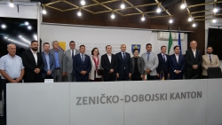Potpisani ugovori o prijenosu 2,8 milijuna KM za projekte cestovne infrastrukture u ZDK