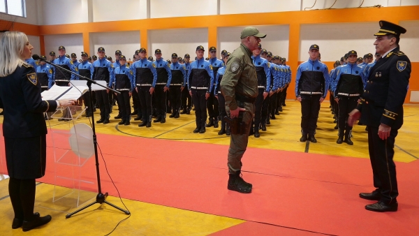 MUP ZDK bogatiji za 98 novih policajaca