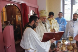 Vladika Grigorije predvodio liturgiju u Varešu