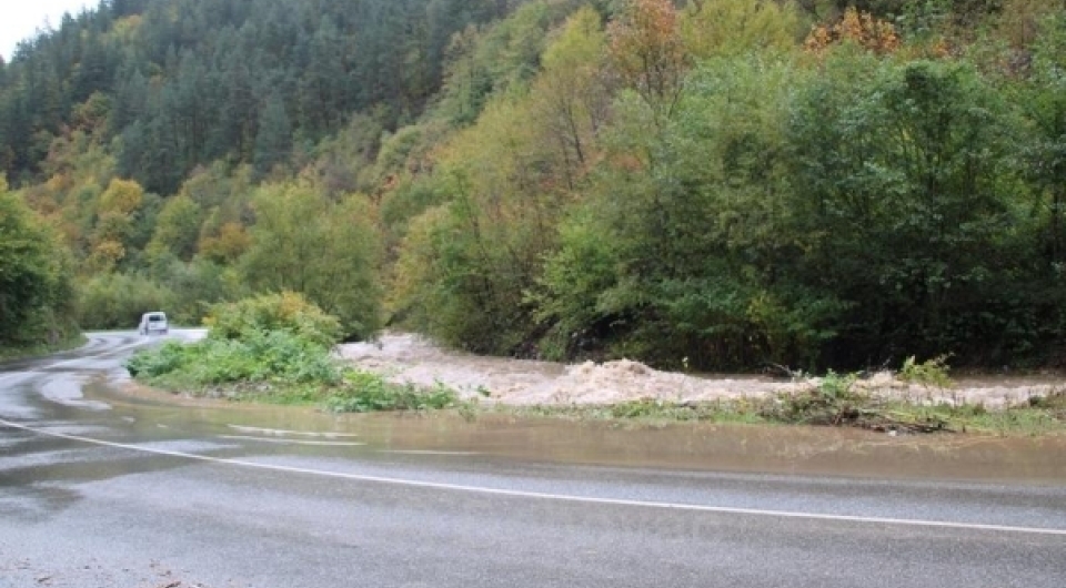 Obavijest o mogućim poplavama, klizištima i bujicama