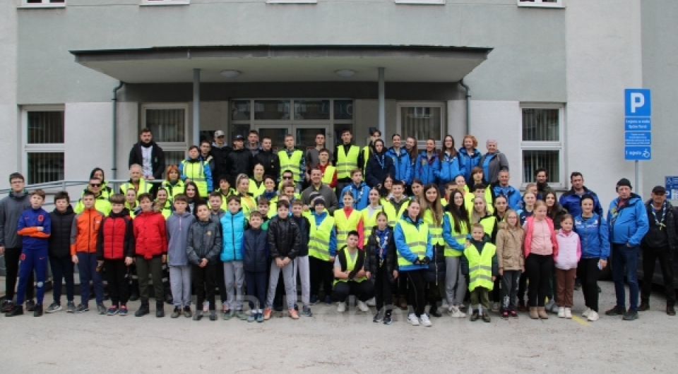 Održana akcija čišćenja grada i prometnice R 444